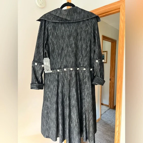 Samuel Dong Black High-Low Shirt Dress with Sailor Collar - Picture 3 of 3